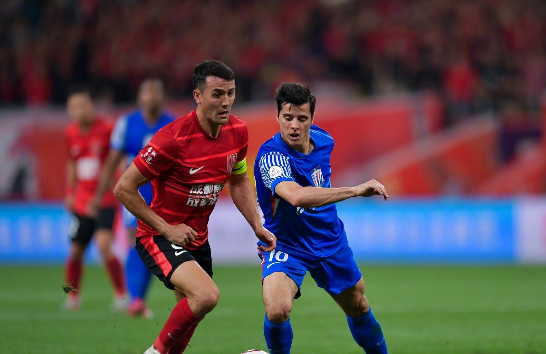 央视直播！争冠四强一周双赛捉对厮杀，海牛泰山上演惨烈齐鲁德比