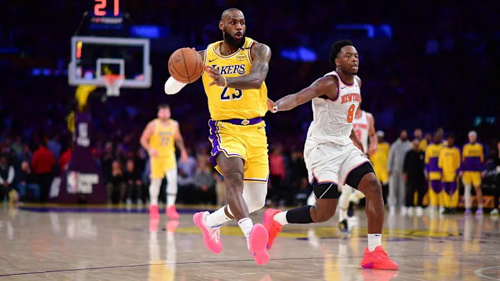 NBA走步历史排名曝光：加内特495次居首詹姆斯第三字母哥第五