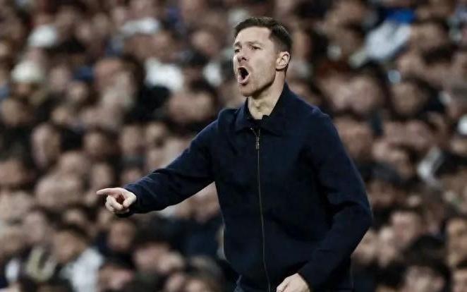 欧冠对曼城成最后通牒！阿隆索帅位悬一线，皇马高层深夜紧急开会