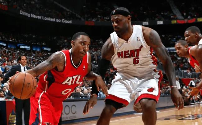 又有人指控詹姆斯操控联盟，蒂格：但凡