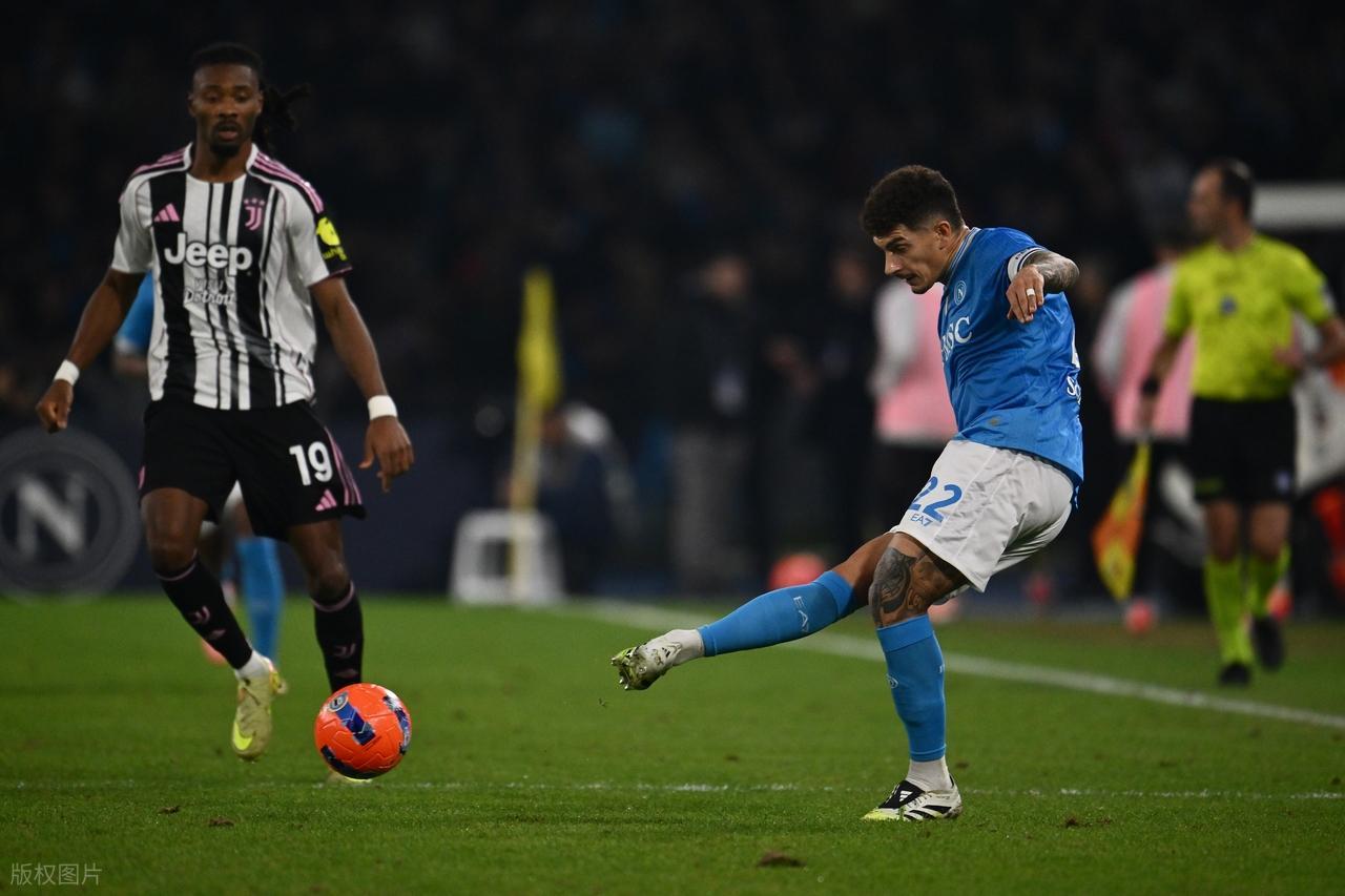 斑马军：尤文12那不勒斯背后，是争冠梦碎与欧冠资格的现实抉择