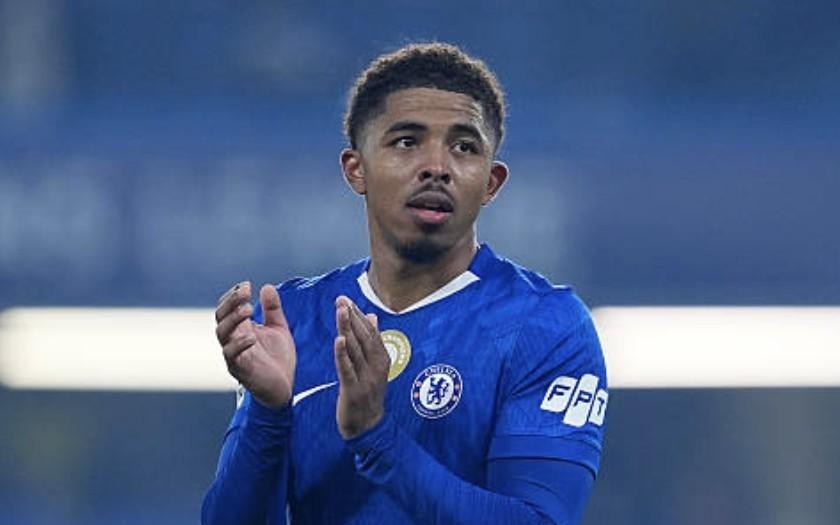 韦斯利福法纳：我们只是按照教练的指示去做，我们相信他