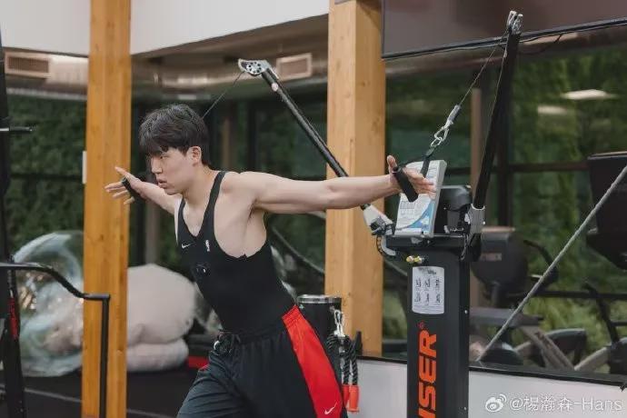 118变122！杨瀚森，牛掰！中国男篮未来第