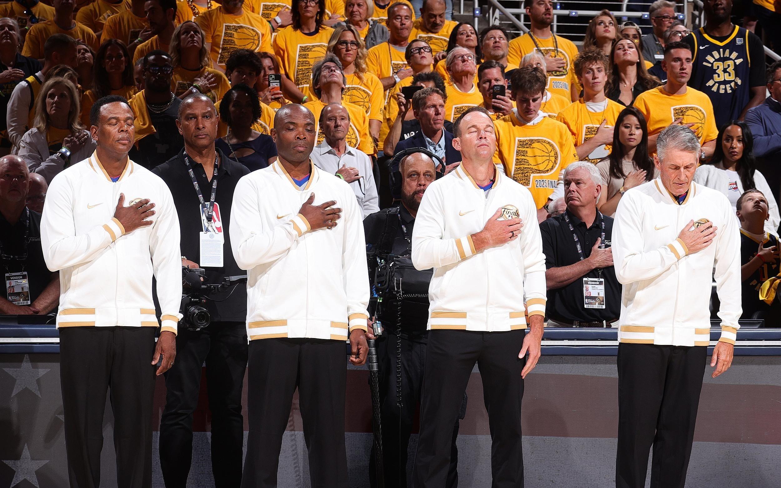 美媒：NBA将利用AI技术帮助裁判，缩短关键回合审查时间