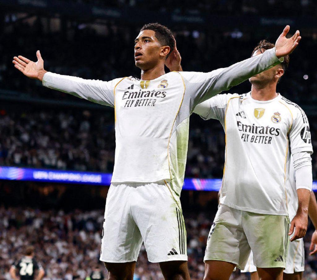 10!皇马笑傲欧冠20亿欧对决:43岁龙哥压着打封神尤文7场不胜