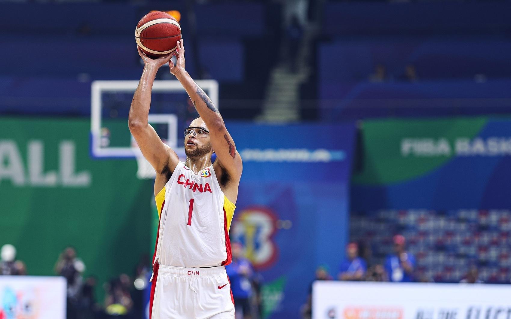 苏群：归化不见得是花纳税人的钱CBA要拿出很多钱给国家队