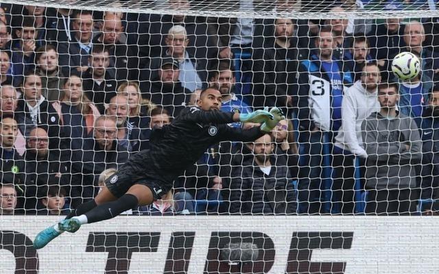 桑切斯开场4分钟被罚下，创切尔西队史英超最快被罚下纪录