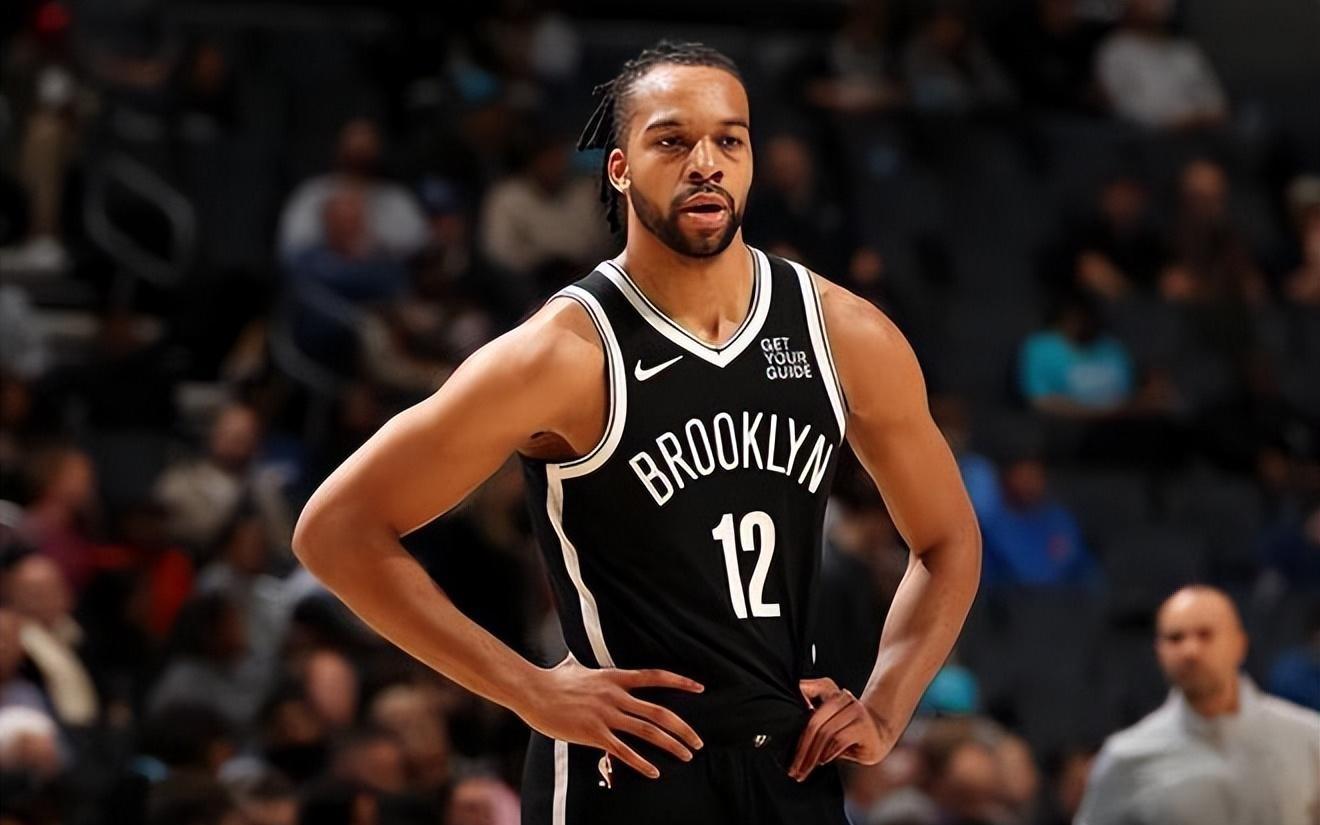 尼克斯将签下英国锋线新星，他在上个月才刚刚被篮网裁掉