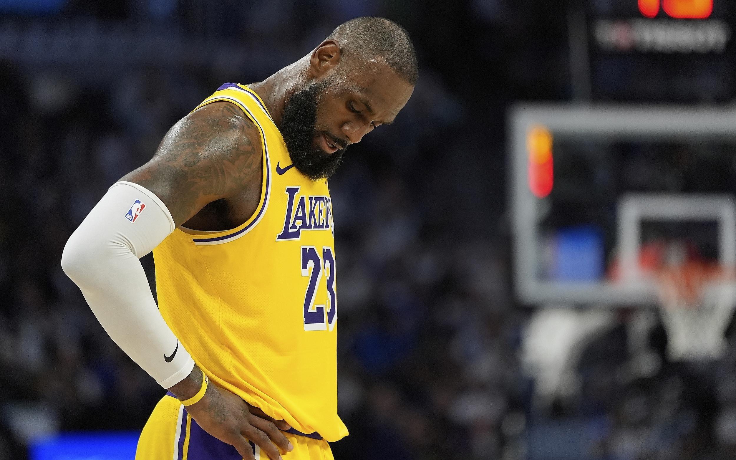 历史第一！詹姆斯与NBA中36.4%的球员当队友或有交锋