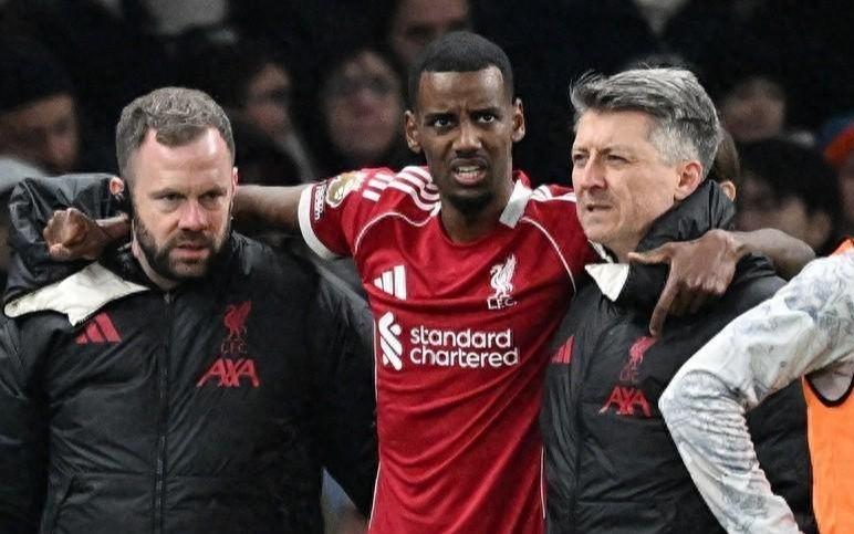 英超：利物浦21力克热刺，却付出沉重代价