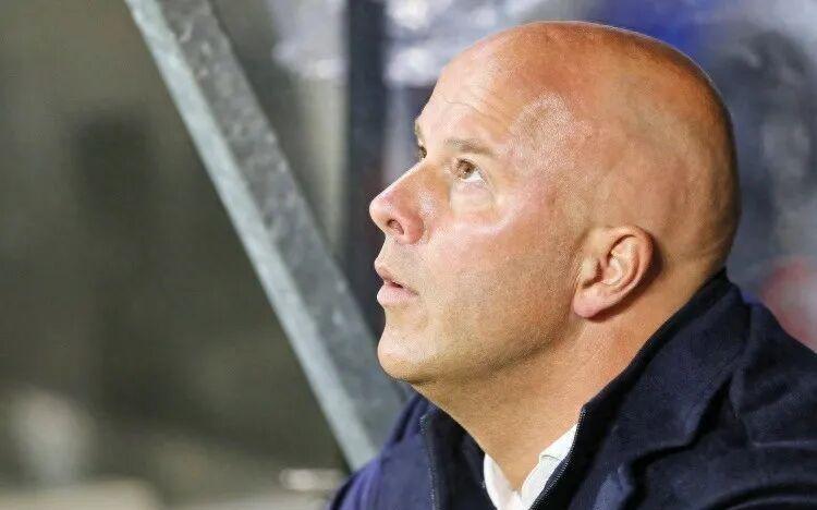 压力堆满:斯洛特利物浦遭遇联赛四连败,接下来连战苦主曼城皇马