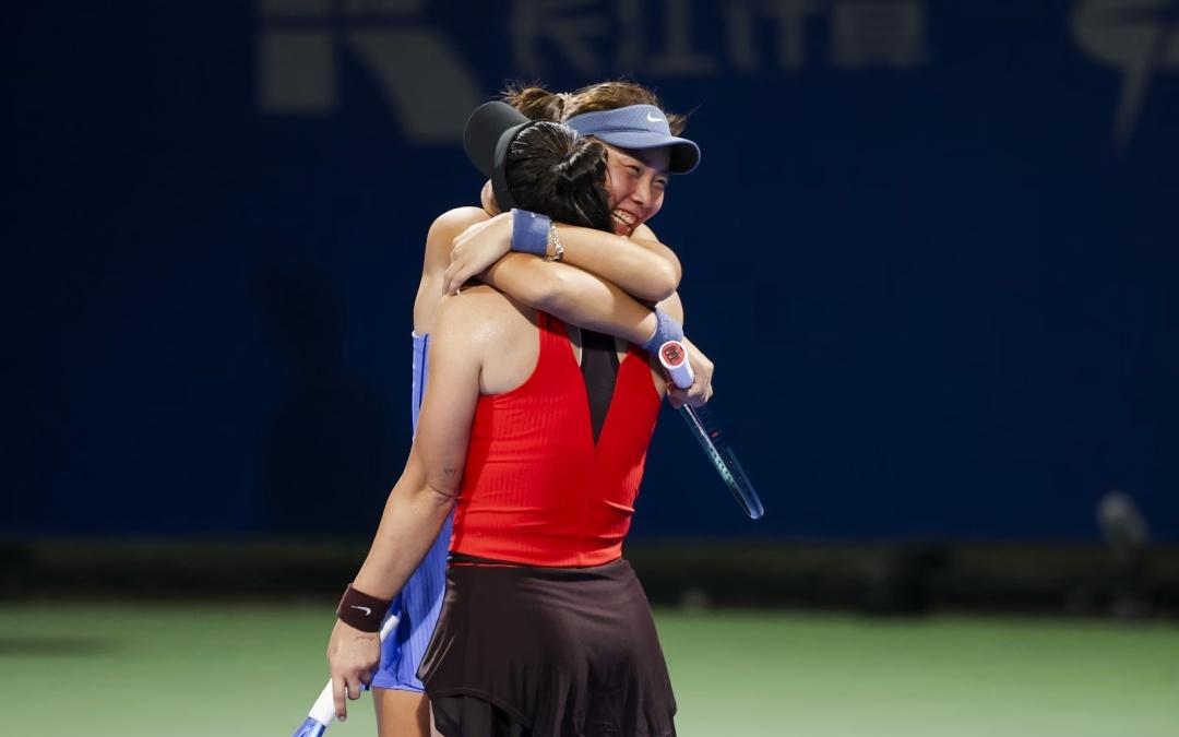 2025武网第5日：14决赛打响！萨巴伦卡PK莱巴金娜袁悦出战女双8强