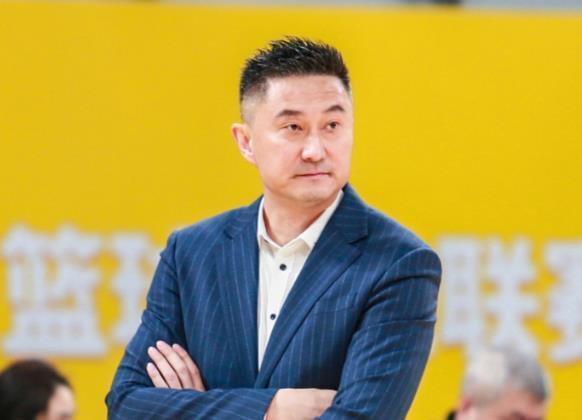 新赛季广东首战对阵同曦，杜锋带3外