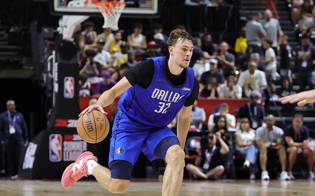贝弗利谈弗拉格：对一个从未打过NBA的人来说排第52太TM高了