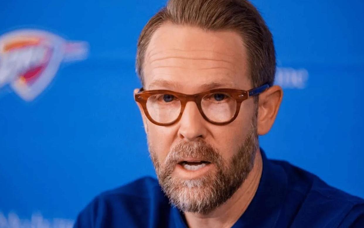 惨！去年ACL撕裂，今年癌症无限期休战！还能否留在NBA