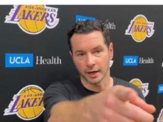 不满湖人打球混乱！雷迪克：我们球队没人执行我的战术！