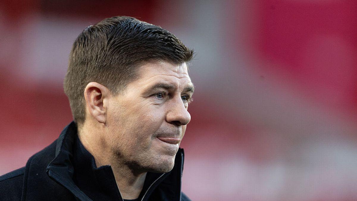 杰拉德怒斥斯洛特：拿低位防守当借口，利物浦早该学会破密集防守