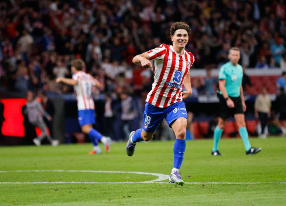 梅西后第一人！25岁小蜘蛛封神一战：世界波绝杀+戴帽西蒙尼狂奔