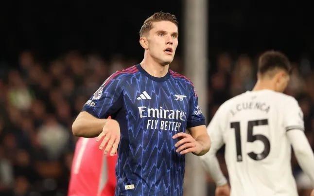 沃尔科特：没进球体现不出哲凯在场上的作用，我对他感到满意