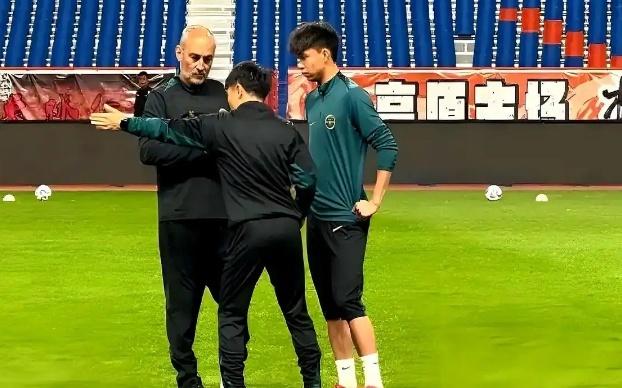 卡内达：盼在泰山身上打破逢前5不胜魔咒，王钰栋状态不错