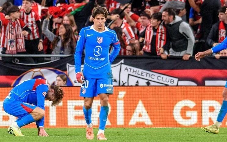 世体：小西蒙尼遭毕包球迷严重辱骂，已被西甲联盟记录在案