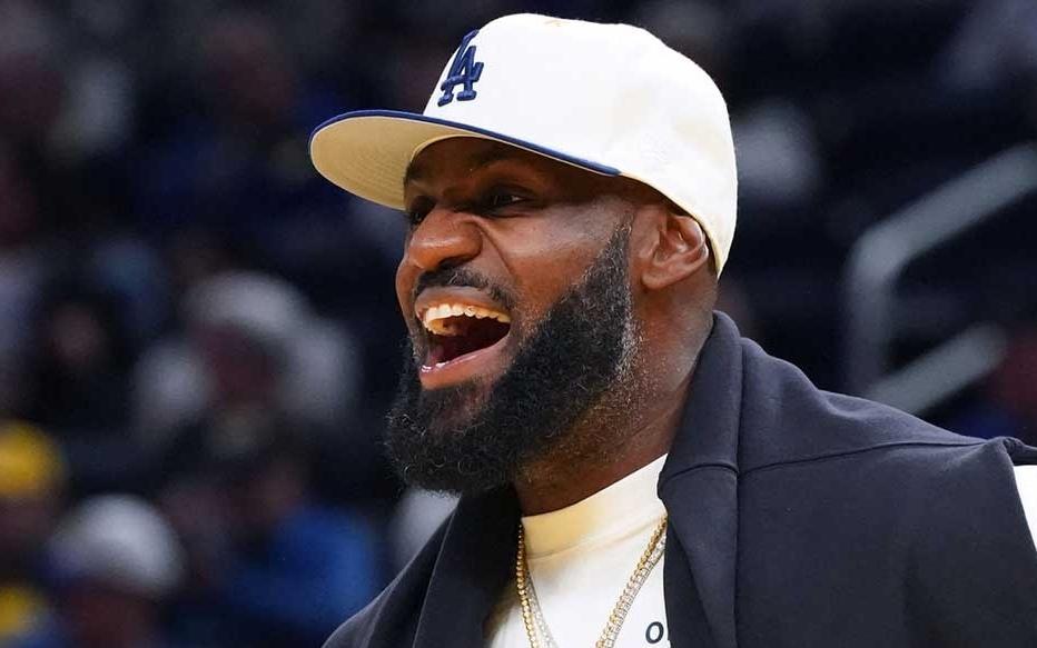 退役倒计时珀金斯呼吁勒布朗詹姆斯在202526赛季后退役