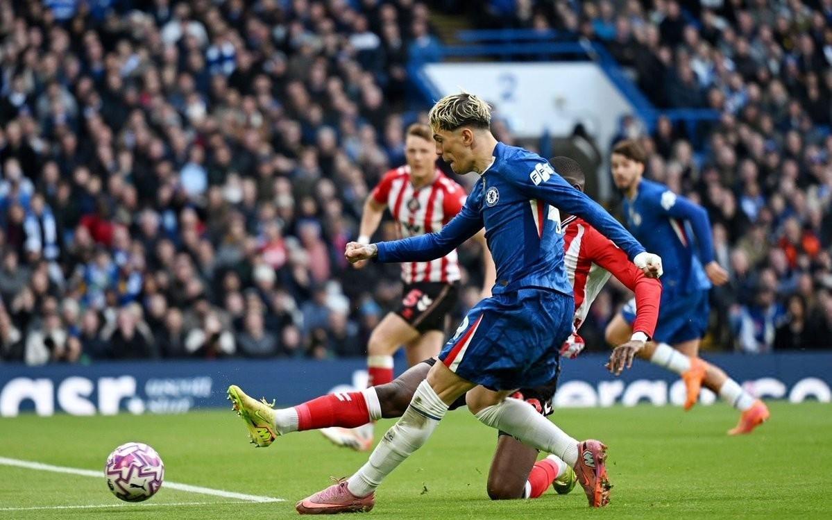 特里：赢红军又输给桑德兰，切尔西太年