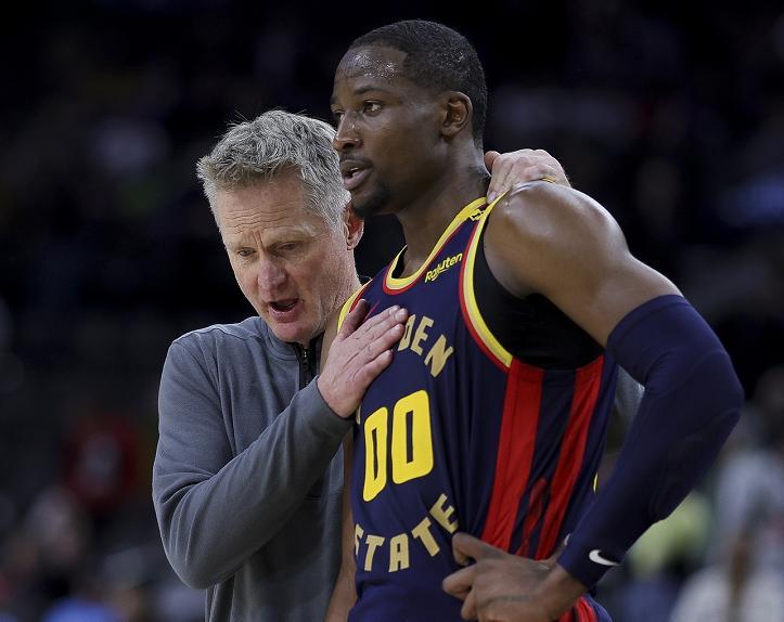 2年4500万美金！4年8000万美金！最尴尬球星诞生，别怪NBA无情