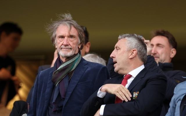 邮报：曼联VIP座位销售情况未达预期，套餐价格已直降200英镑