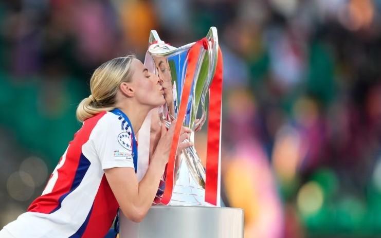 凯莉：女性成功时会出现厌女症，我们的成就超出某些人的期望