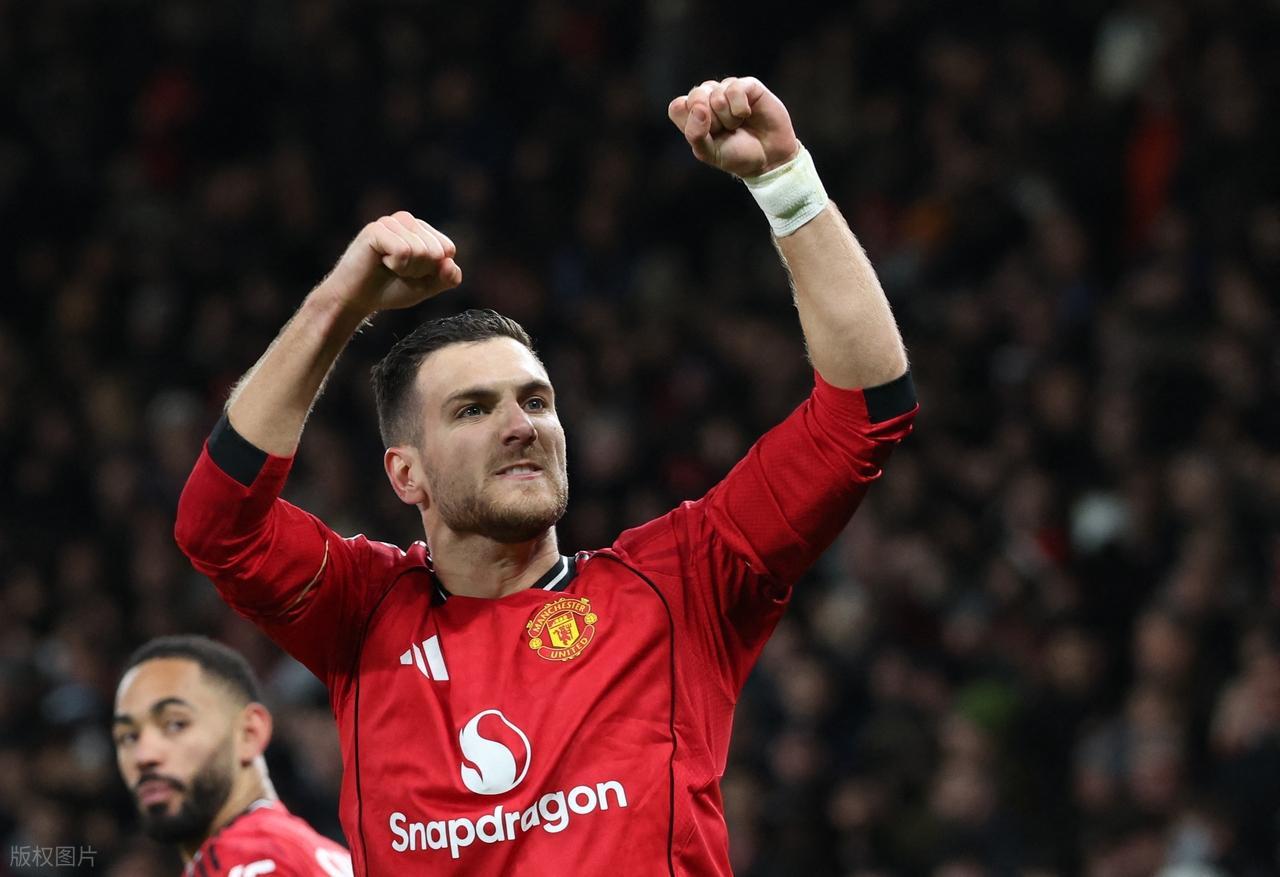 英超最新积分战报曼联遭绝平无缘第2次连胜无力追上切尔西进前5