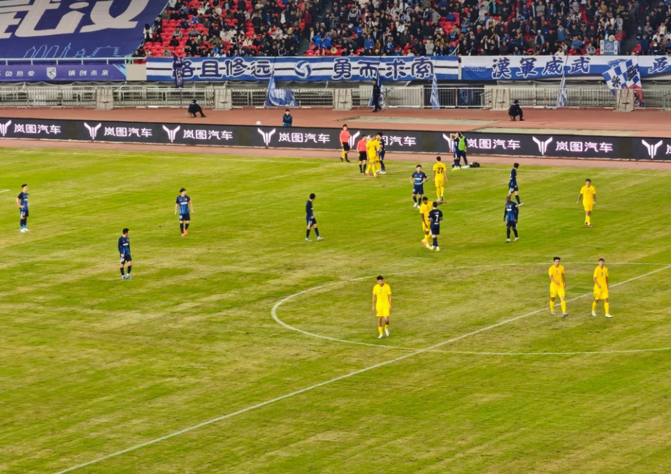 中超积分榜：深圳新鹏城保级基本上岸