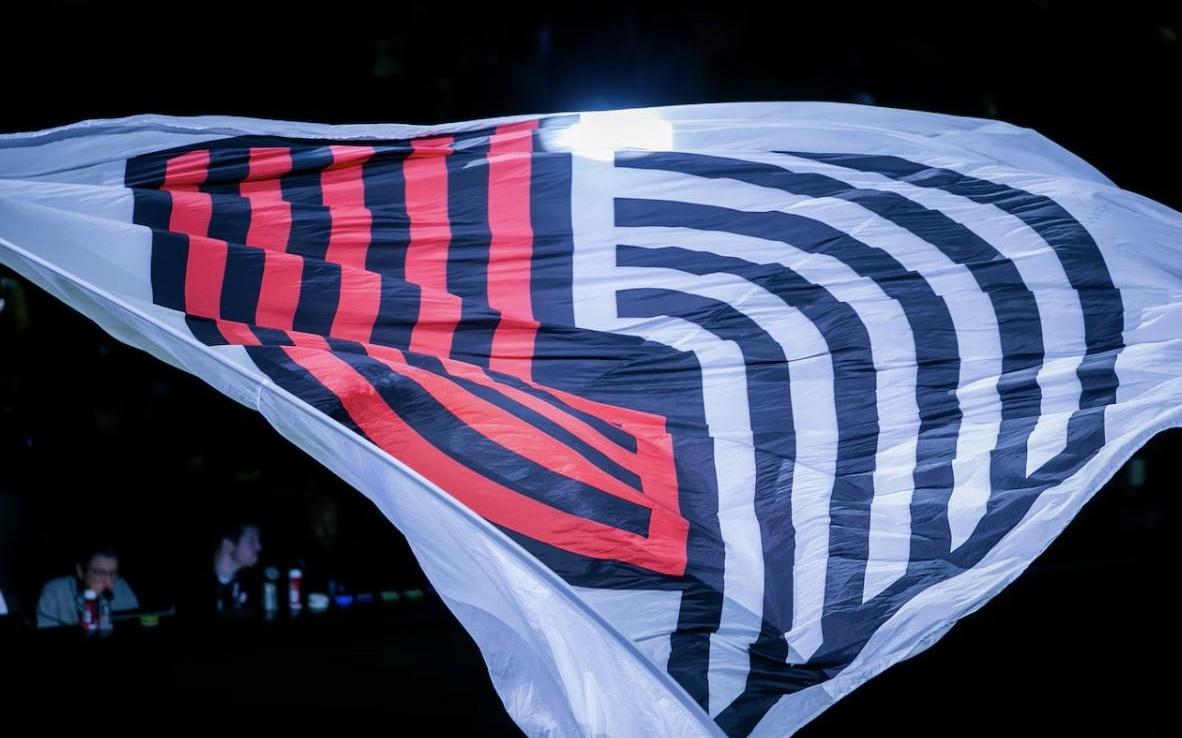 美媒：开拓者收购已正式达成协议，预估价值42.5亿美元