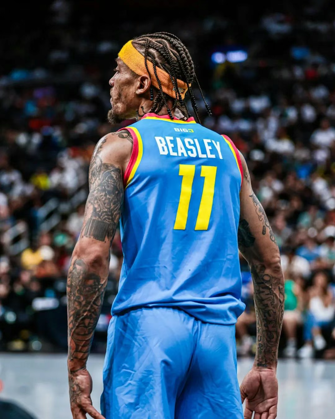 厉害！MVP两连庄，场均23.1分打爆联赛，36岁啊，终于支棱起来了