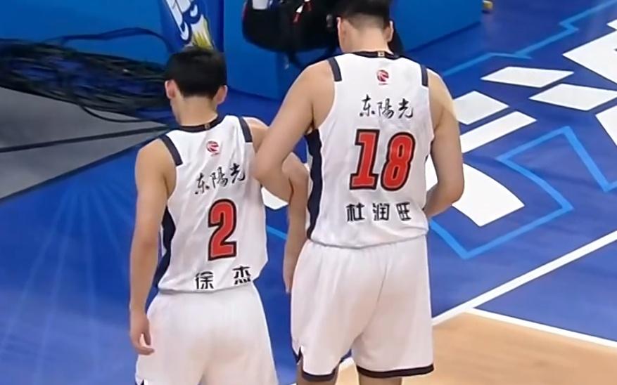广东3消息！徐杰最新伤情出炉，朱芳雨做重要决定，奎因联盟第一