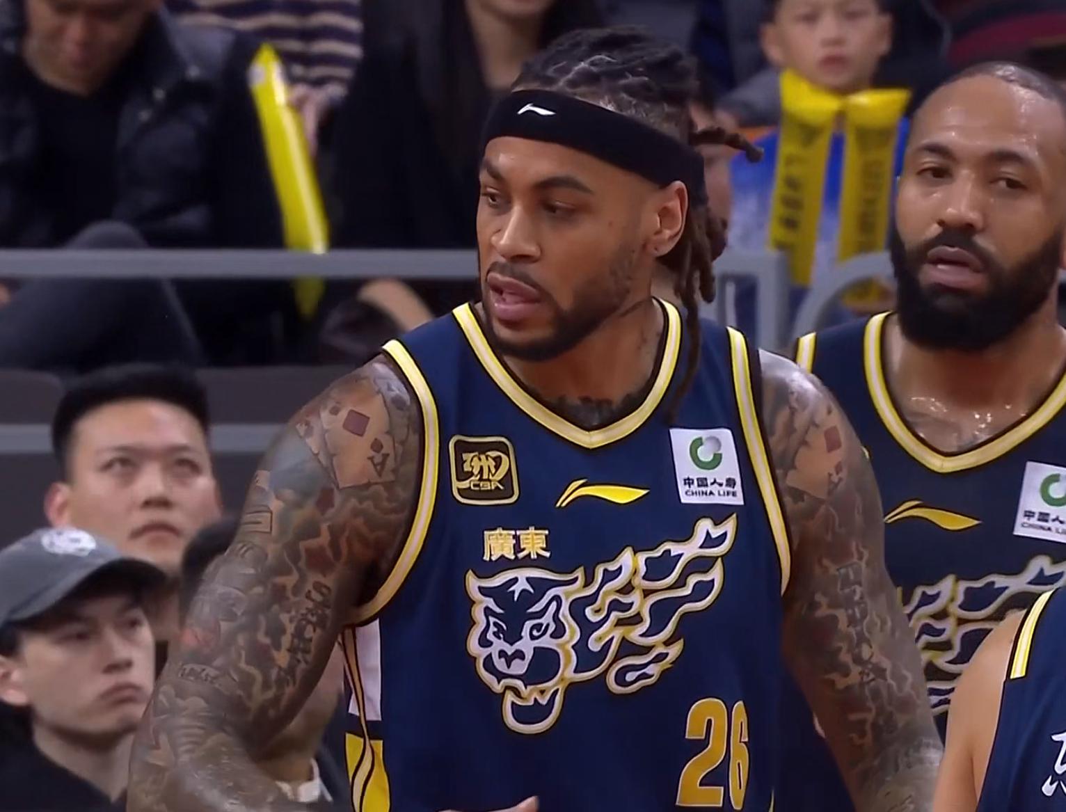 确认到位！CBA第一锋线王者归来，力保杜锋重返总决赛！