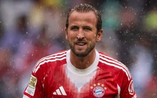 法尔克：凯恩与拜仁愿意续约至2028年，他愿意世界杯后再谈