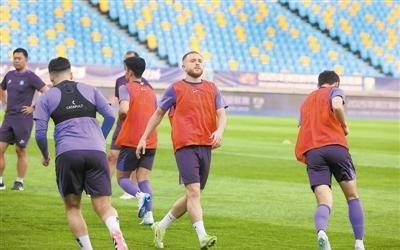 津媒：伤病接二连三，津门虎外援阿代米表现下滑续约成疑