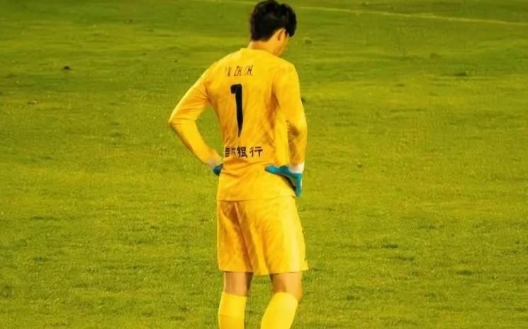 提前一轮降入中甲，长春亚泰18岁门将安智诚：像一场梦