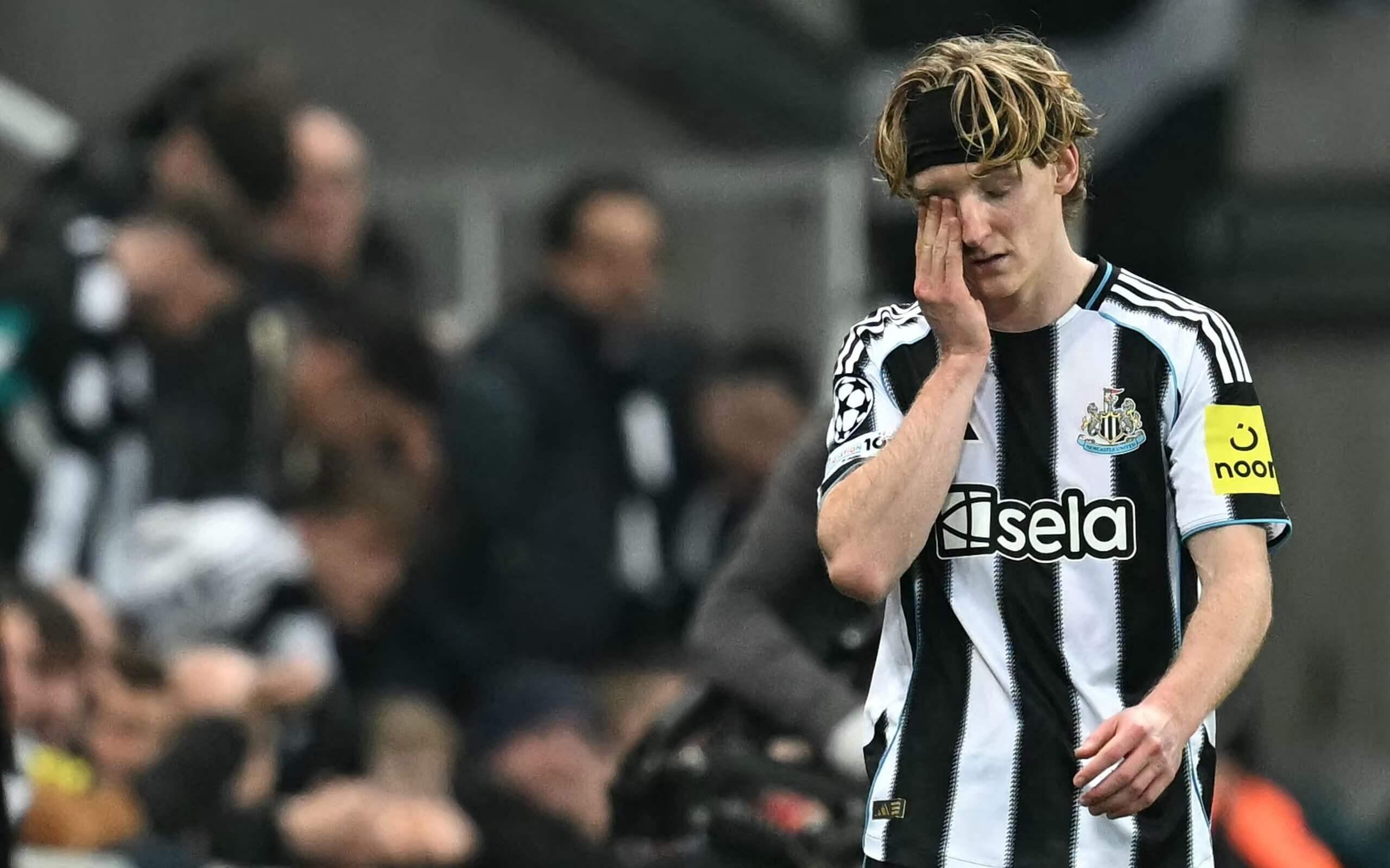 TA：纽卡继续在欧冠中高歌猛进丹伯恩的头球破门无与伦比