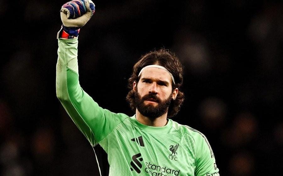 阿利松：在英超联赛中，你不能认为在场上多一人就能轻松取胜