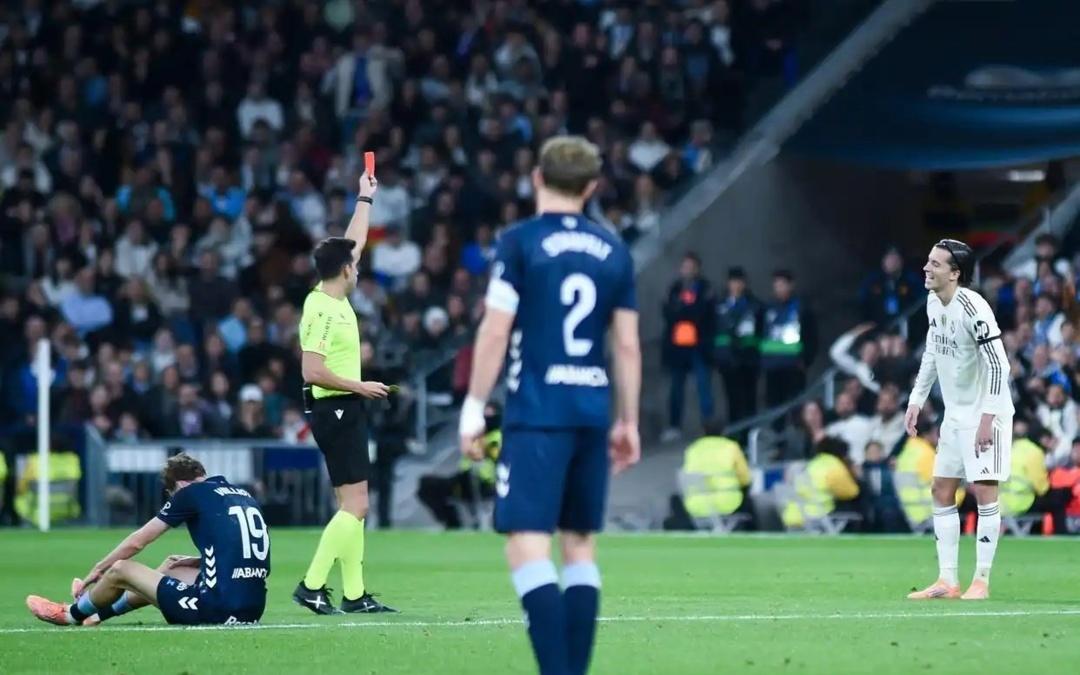 西甲六连客后，皇马主场0：2不敌塞尔塔，阿隆索还有神奇吗