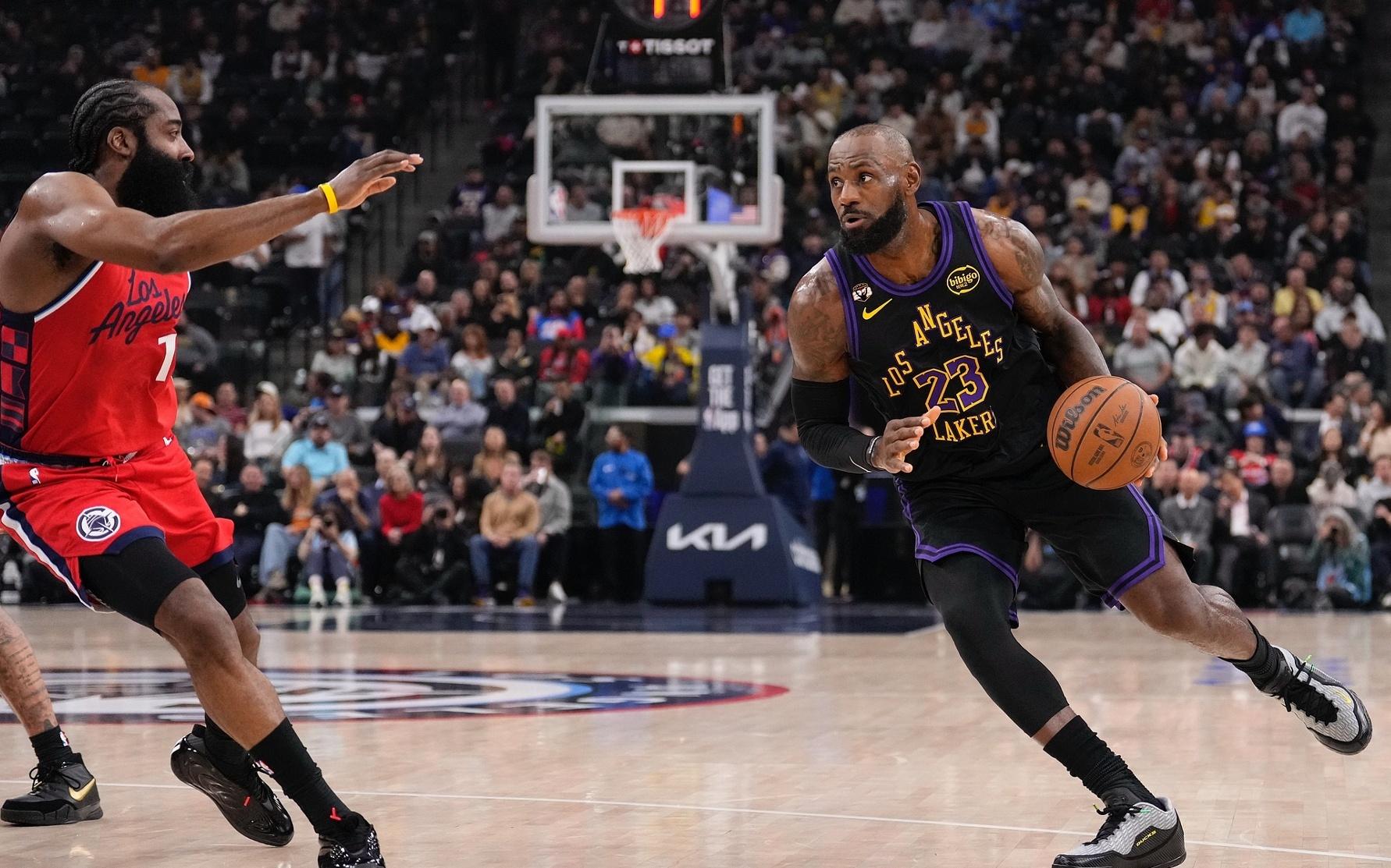 快船近17战14胜！21中6+7失误在场却净胜13分哈登：我们还能进步