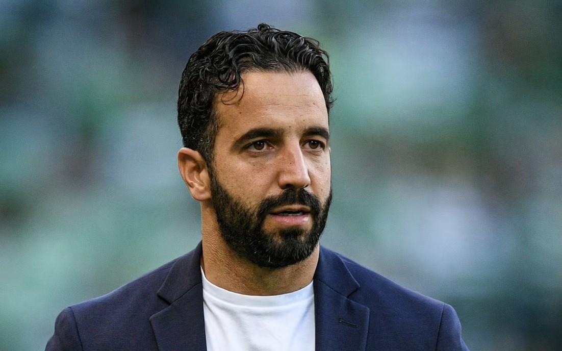 接手曼联至今阿莫林带队出战31场英超，仅胜8场吃到16场败仗