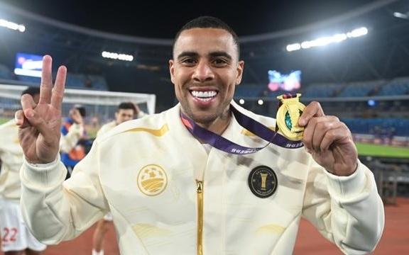 海港外援古斯塔沃被禁赛3场、罚款2000美元，亚足联就爱薅中超球队羊毛