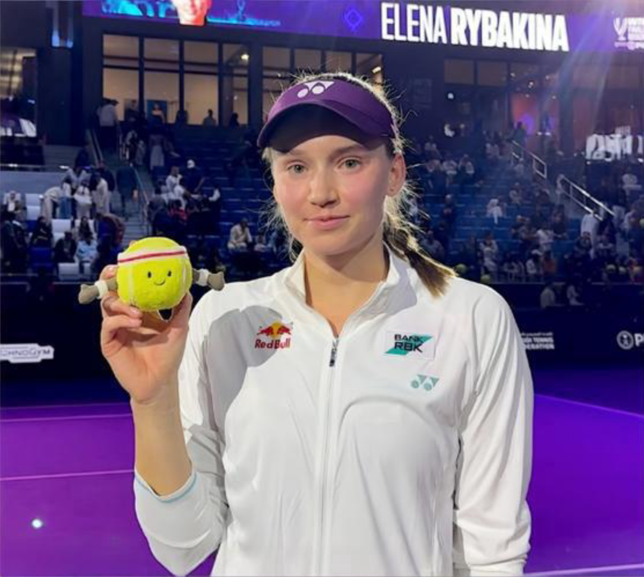 网坛最佳发球手公布带火莱巴金娜，网友：阿卡和辛纳排第几