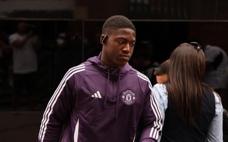 哈格里夫斯：梅努必须首发，B费打6号位不行应该和库尼亚打双10号