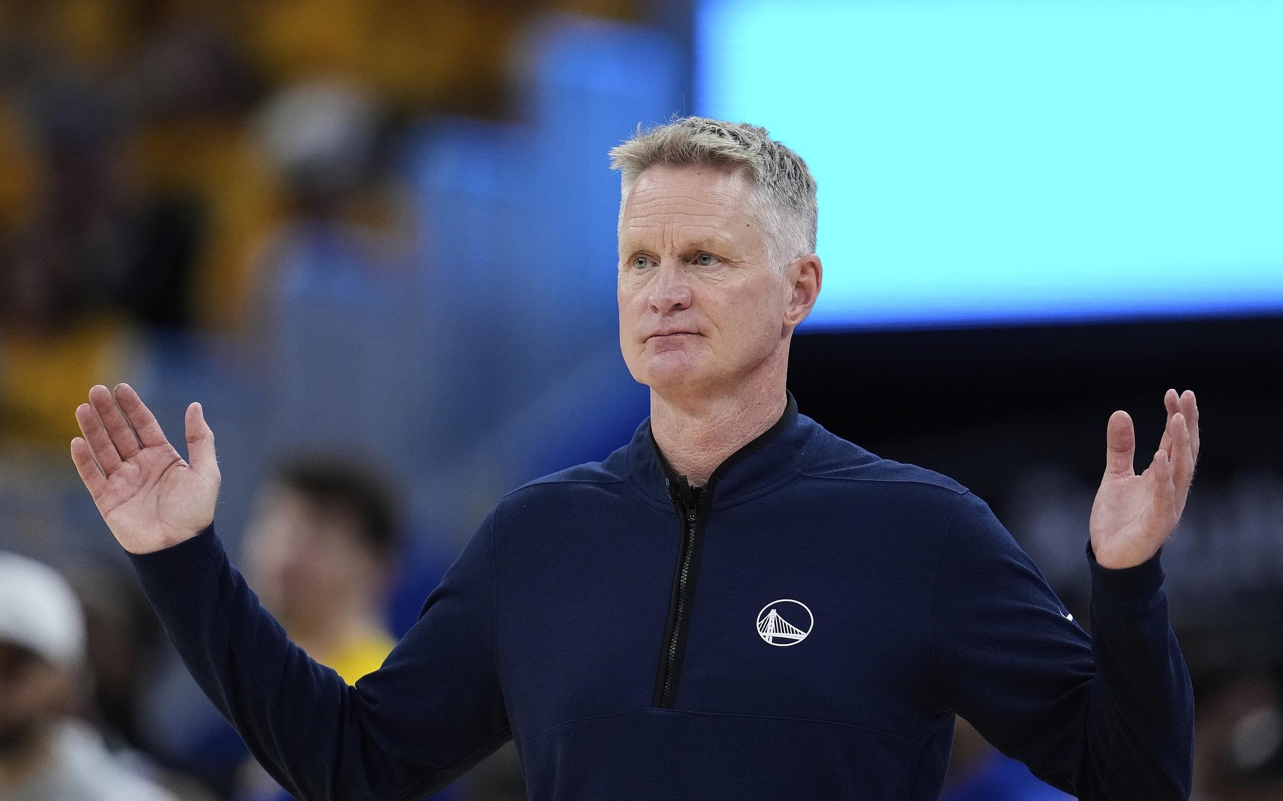 科尔：我们白白送掉两场胜利，球队得到充分休息本不该如此