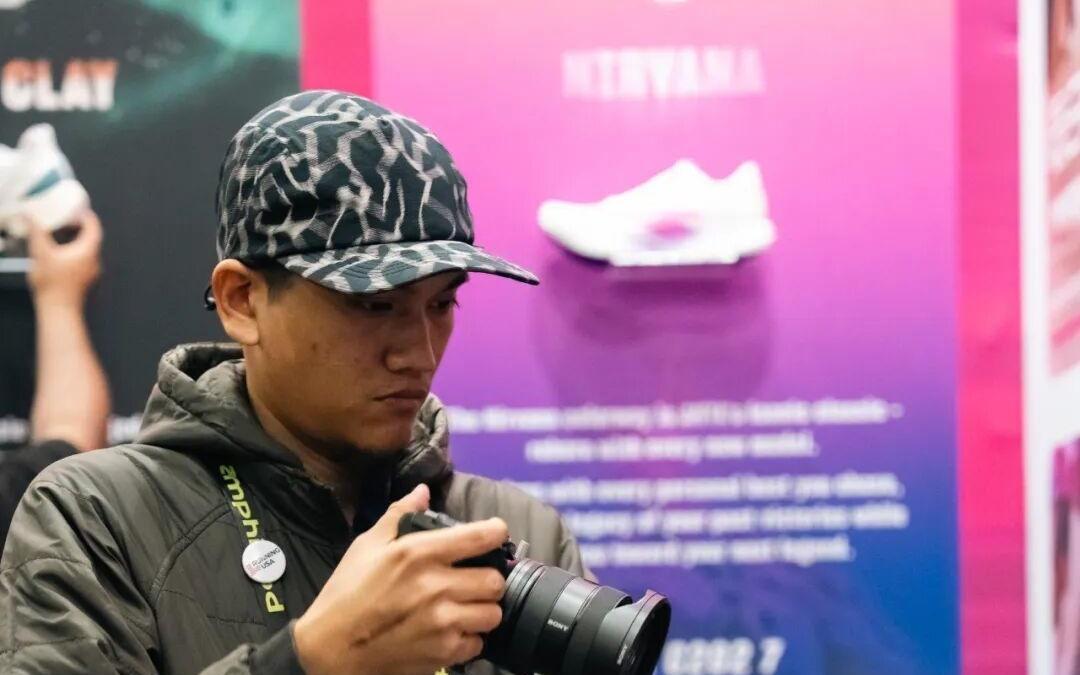 亮相这场世界级展会，安踏要做中国跑步力量代言人