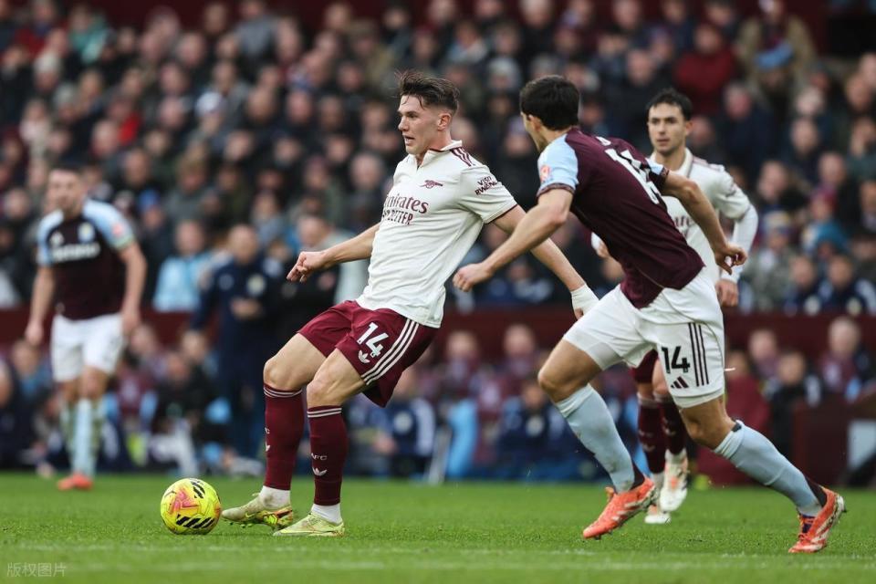 阿森纳哭死7600万买来水货中锋！10项数据耻辱挂零+6次丢失球权